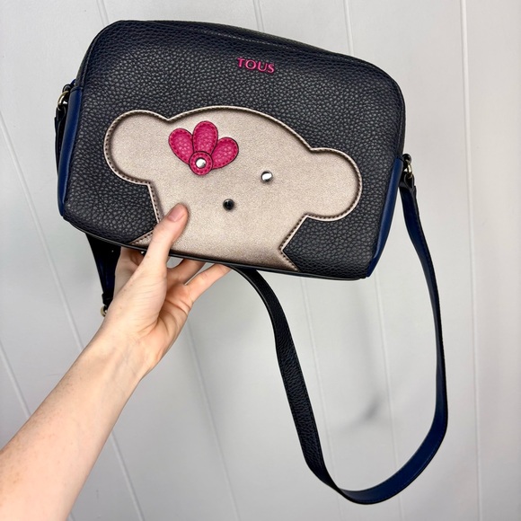 Tous Handbags - TOUS Bear Crossbody Bag Purse Camera Bag Black Blue Designer Pebbled Travel Trip
